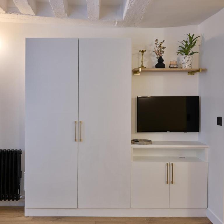 Paris Central Gem 9 Min Walk to Notre-Dame and Louvre - Appartamento Deluxe con 1 Camera da Letto - 15