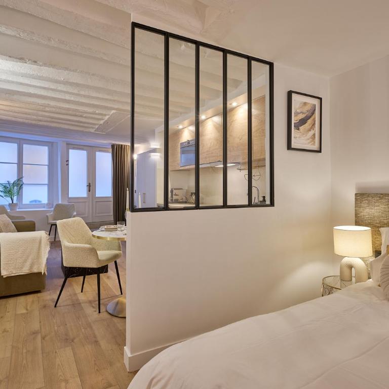 Paris Central Gem 9 Min Walk to Notre-Dame and Louvre - Appartamento Deluxe con 1 Camera da Letto - 11