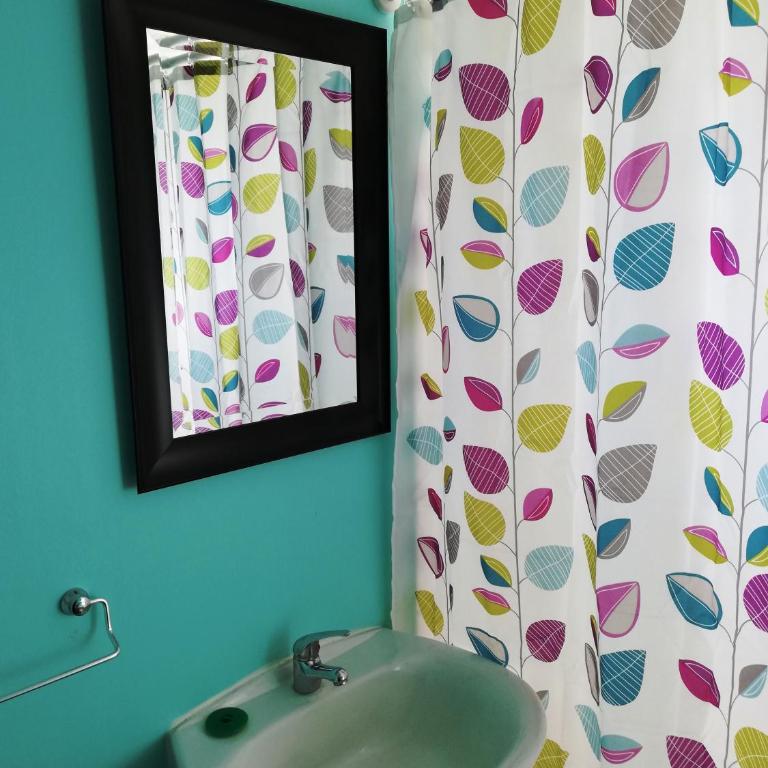 La Casa Colores - Double Room with Balcony - 2