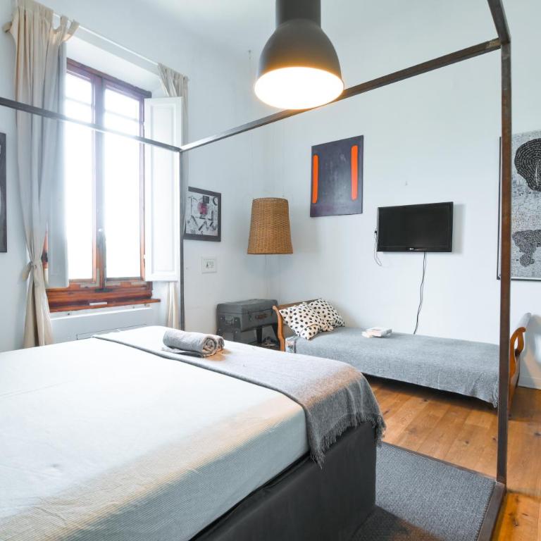 Amicasa - Two-Bedroom Apartment - 11