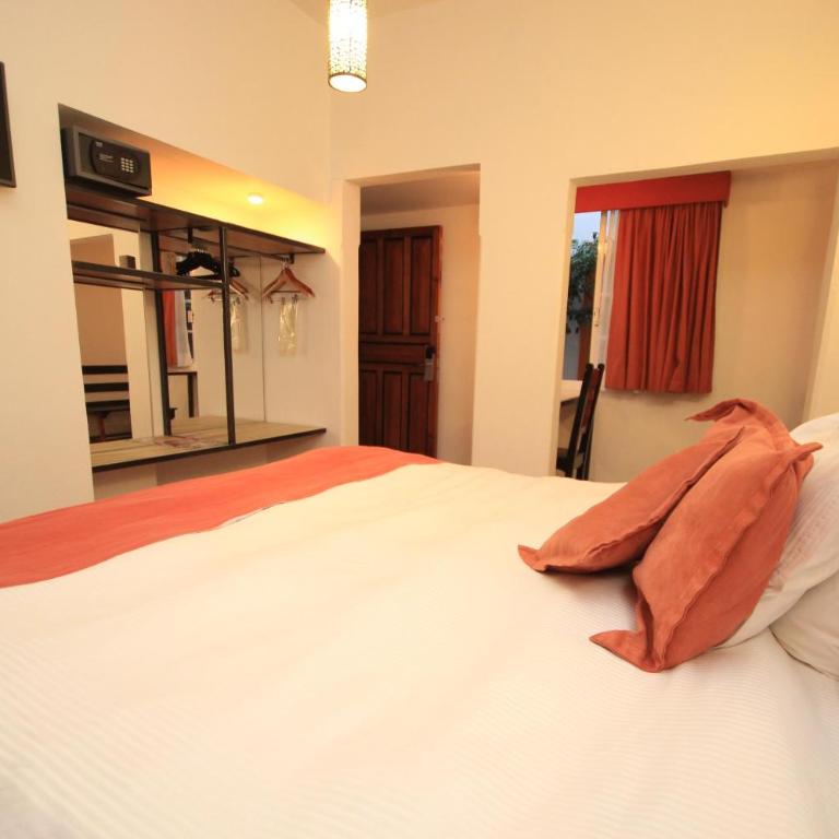 Hotel Ciudad Real Centro Historico - Double Room - 17