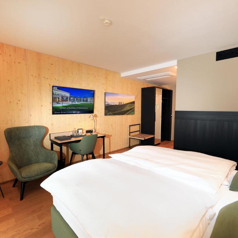 Hotel Steiermarkhof Graz - von Herzen steirisch - Deluxe Doppelzimmer mit Balkon - 4
