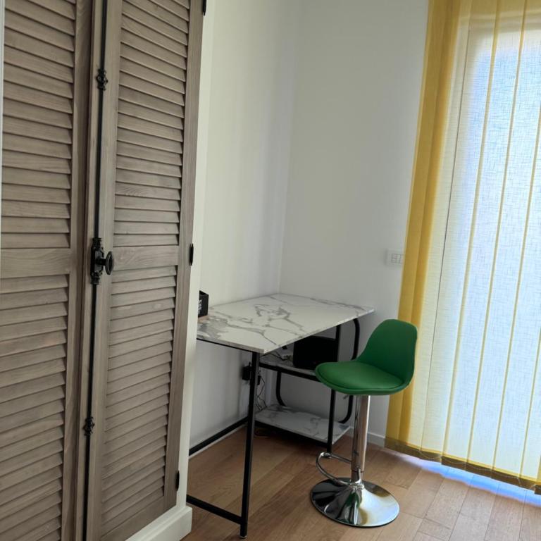 Casa Mia - Appartamento con 2 Camere da Letto - 58