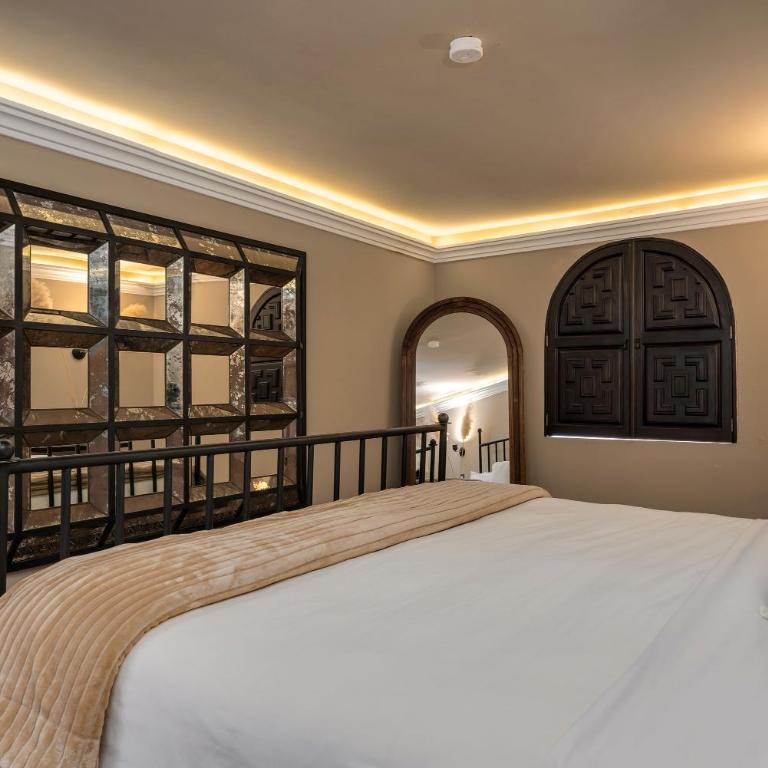 Casa Vista 6BR Villa, 16p Jacuzzi Pool, Staff & Breakfast - Maison 6 Chambres - 51