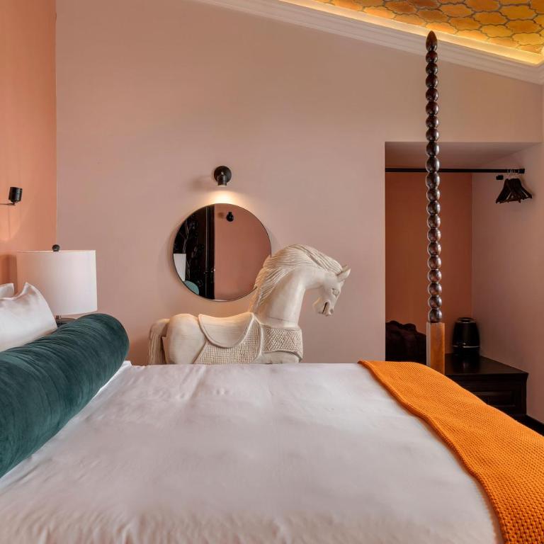 Casa Vista 6BR Villa, 16p Jacuzzi Pool, Staff & Breakfast - Maison 6 Chambres - 35