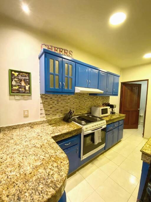Penthouse 2BD 2BA with Private Rooftop and Plunge Pool - Two-Bedroom Apartment - 7