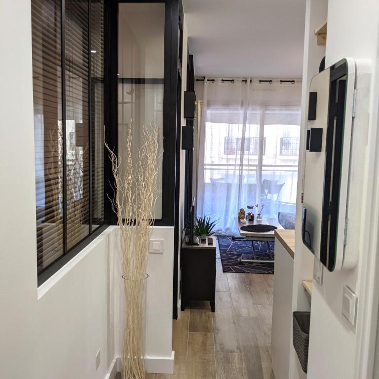 Centre Cannes 2-Bed Apt & garage 5min Croisette - Appartement 2 Chambres - 13