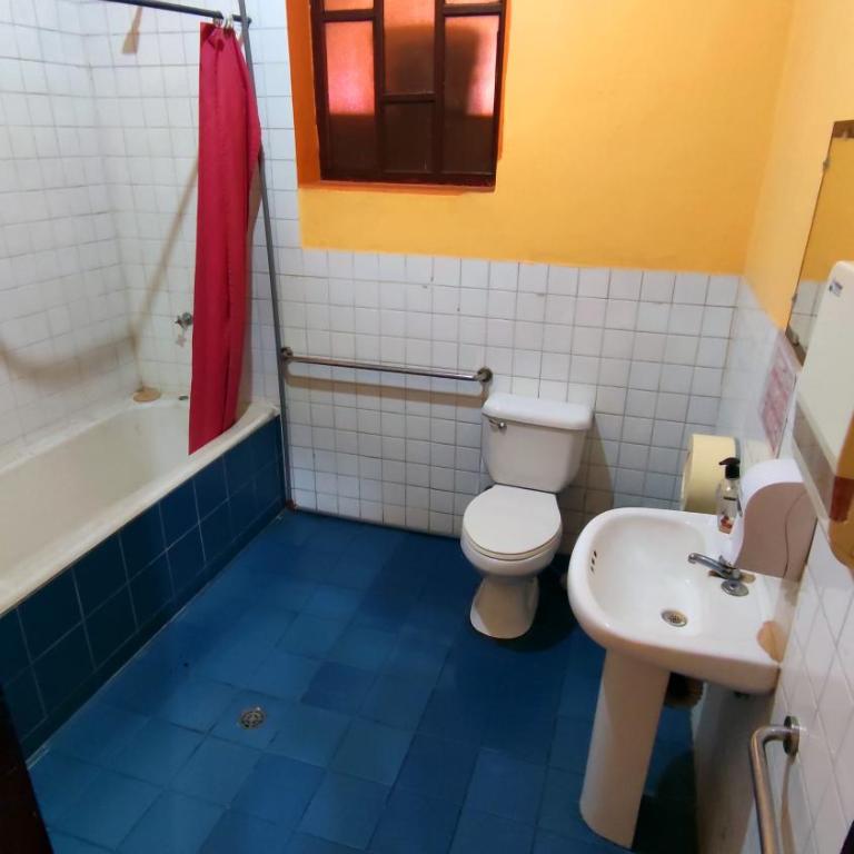 La Posada Colonial - Habitación Doble con baño - 2 camas - 4