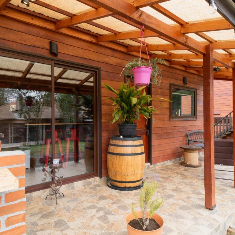 Pucón Rec-Lodge Cabaña Loro Tricahue - Two-Bedroom House - 25