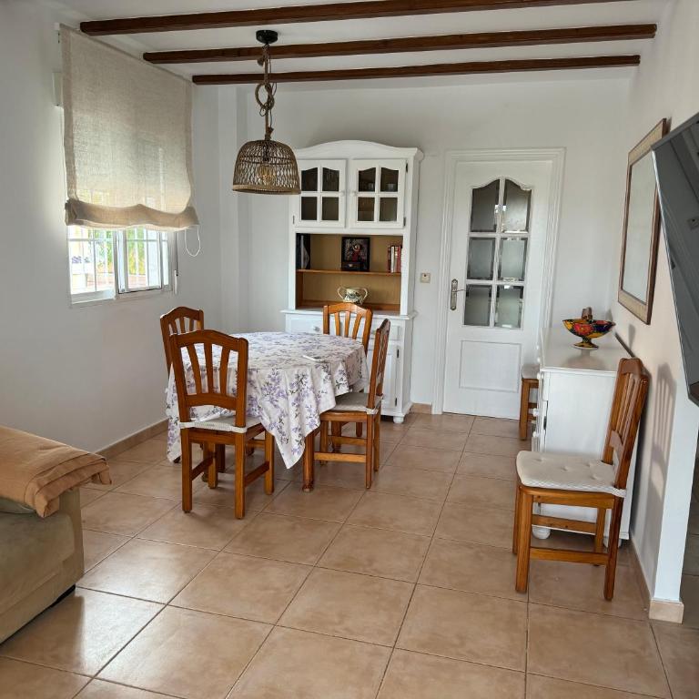 Casa Dami - Two-Bedroom Apartment - 4