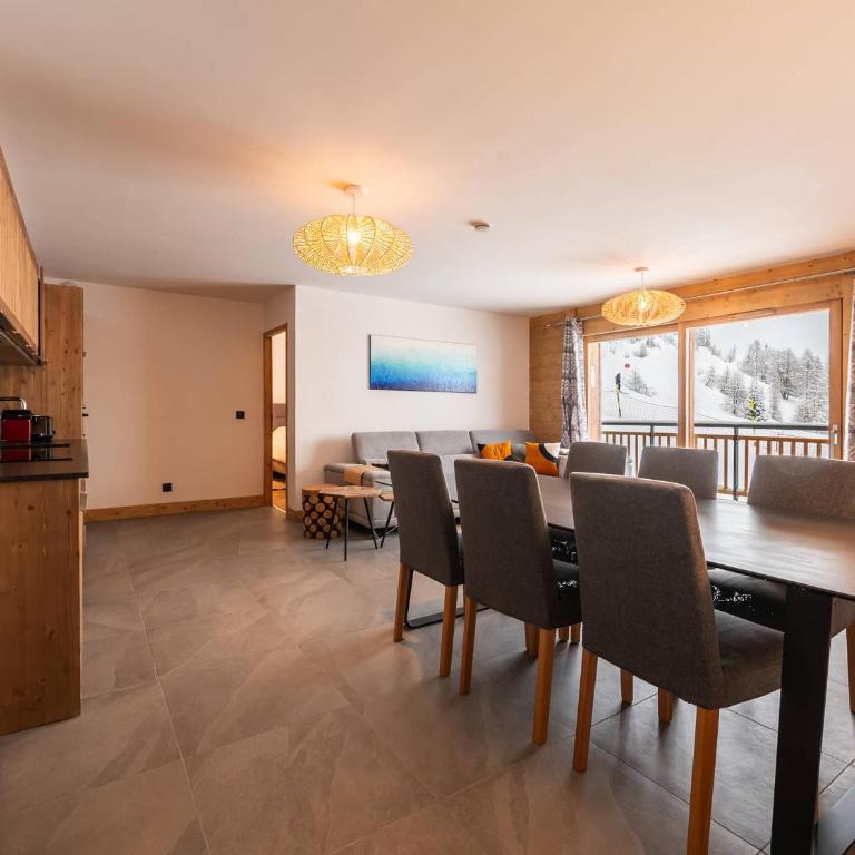 Grand appart haut de gamme 8p, skis aux pieds, vue Mont Blanc, balcon, parking, linge inclus - Apartment mit 3 Schlafzimmern - 3