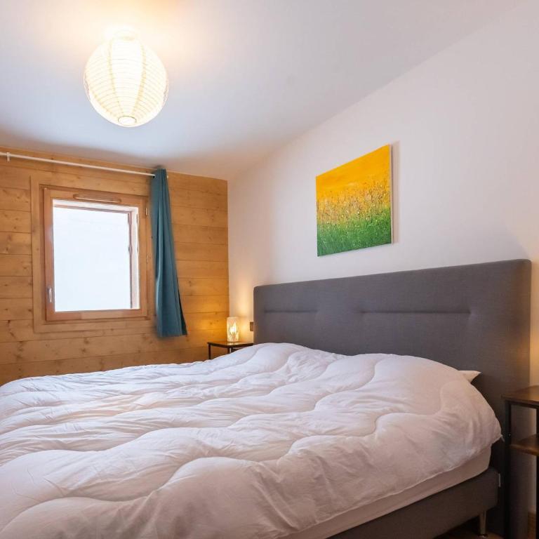 Grand appart haut de gamme 8p, skis aux pieds, vue Mont Blanc, balcon, parking, linge inclus - Apartment mit 3 Schlafzimmern - 10