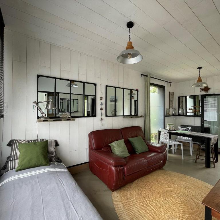 Maison rénovée proche plage avec cour privative, vélos et équipements bébé - FR-1-426-561 - Ferienhaus - 5