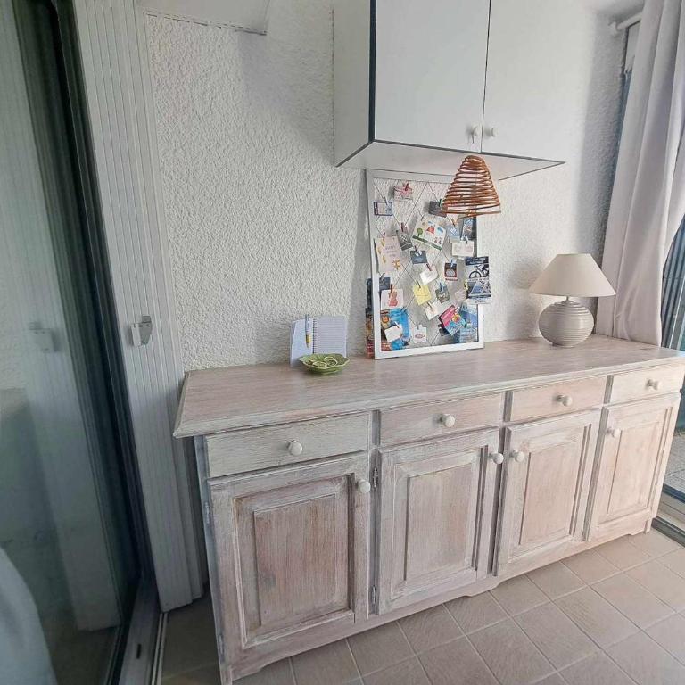 Apt RDC avec accès direct plage, grande terrasse, cuisine équipée, PARKING - FR-1-326-837 - Appartement - 4