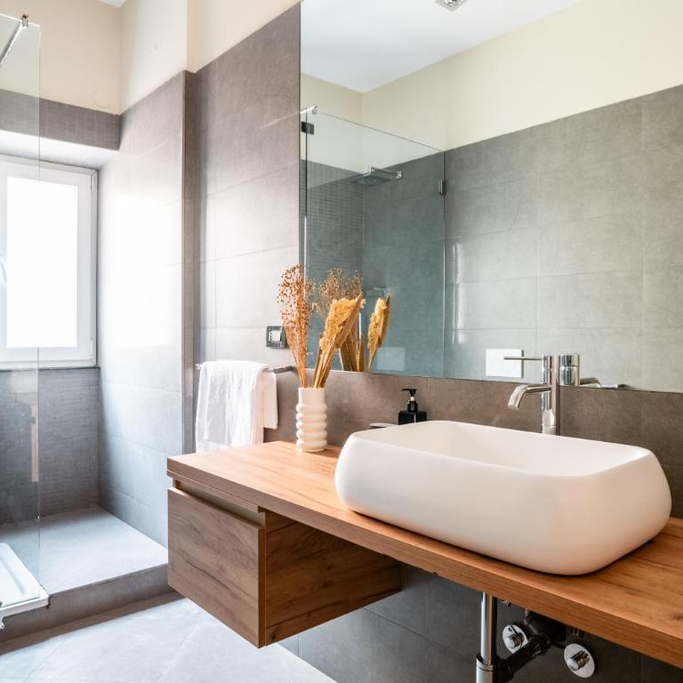 Casa Caruso - Three-Bedroom Apartment - 36