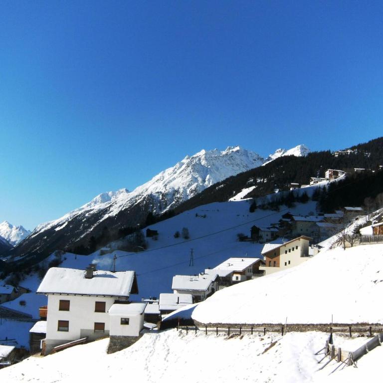 Holiday apartment in Kappl near ski resort - Apartment mit 3 Schlafzimmern - 24