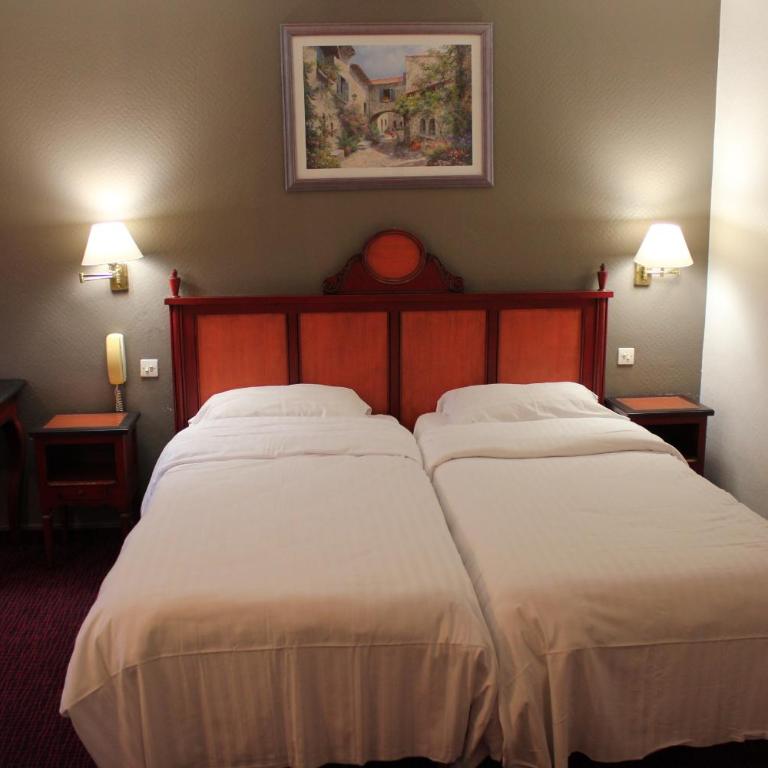 Metropol - Chambre Triple - 15