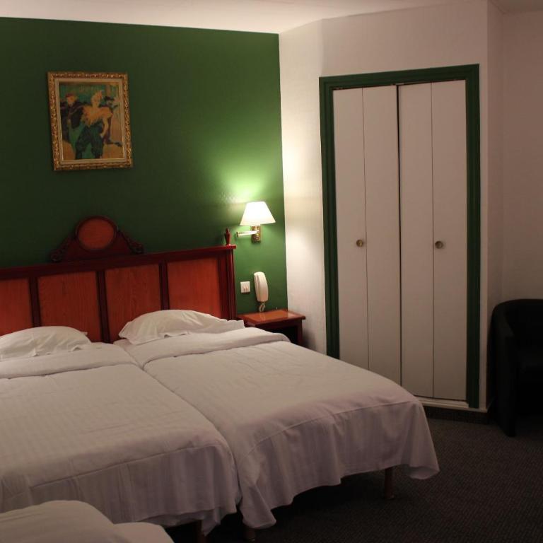 Metropol - Chambre Triple - 14