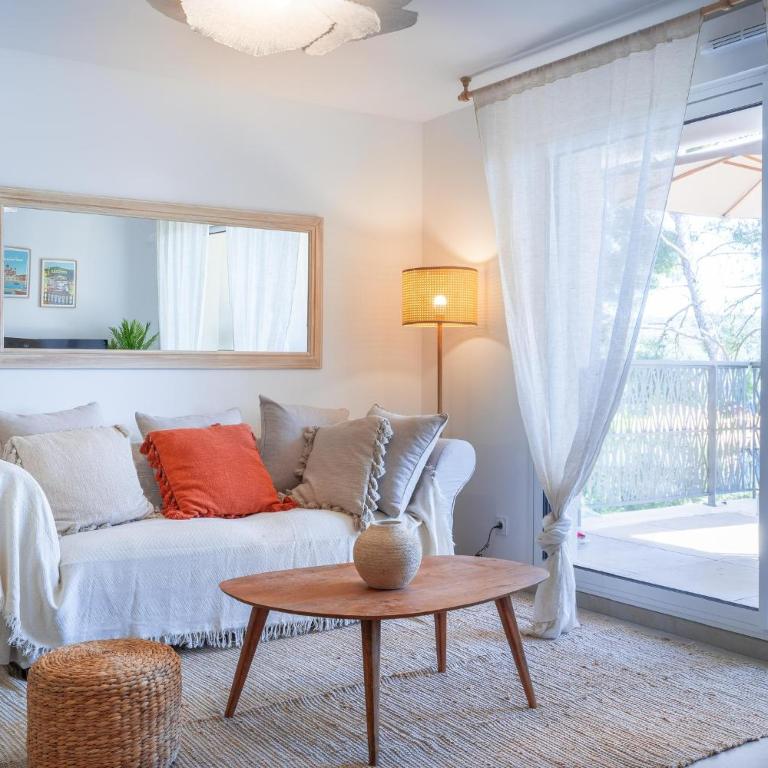 Magnifique appartement niché dans une pinède - Apartment mit 2 Schlafzimmern - 9
