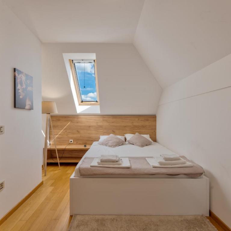 ZlatiborView Apartment 1 - Three-Bedroom Apartment - 15