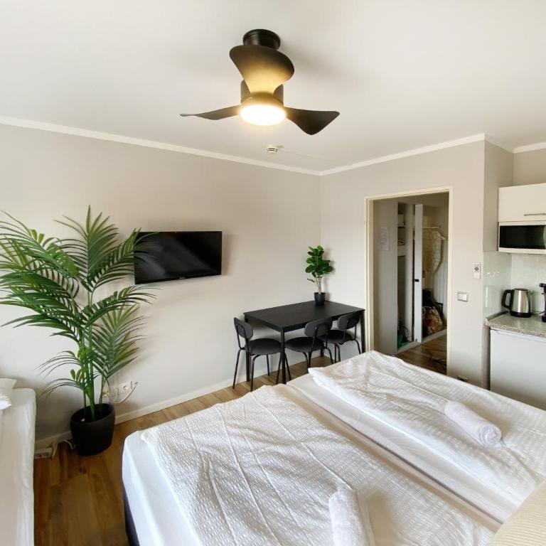 Stayando Cozy Apartment Munich City Center - Estudio con balcón - 3