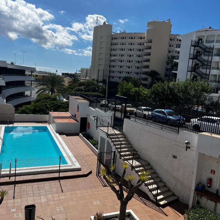 Coastal Apartment 5 Min from Playa del Inglés Pool & Quiet Complex - Apartamento de 1 dormitorio - 1