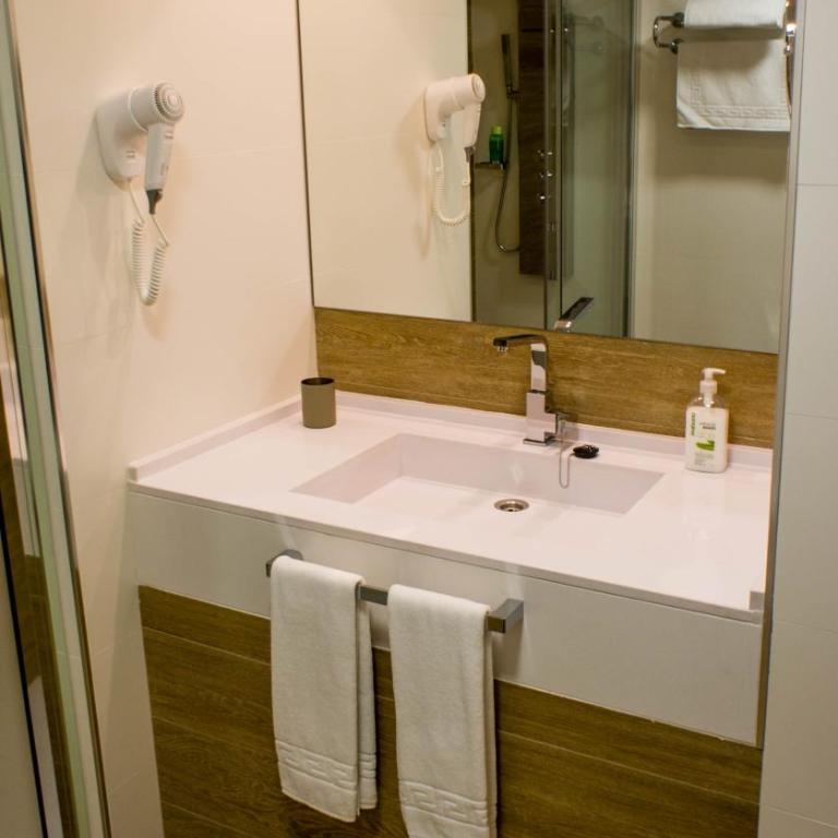 Apartamentos Rondacentro - Apartamento de 1 dormitorio (2 adultos) - 52