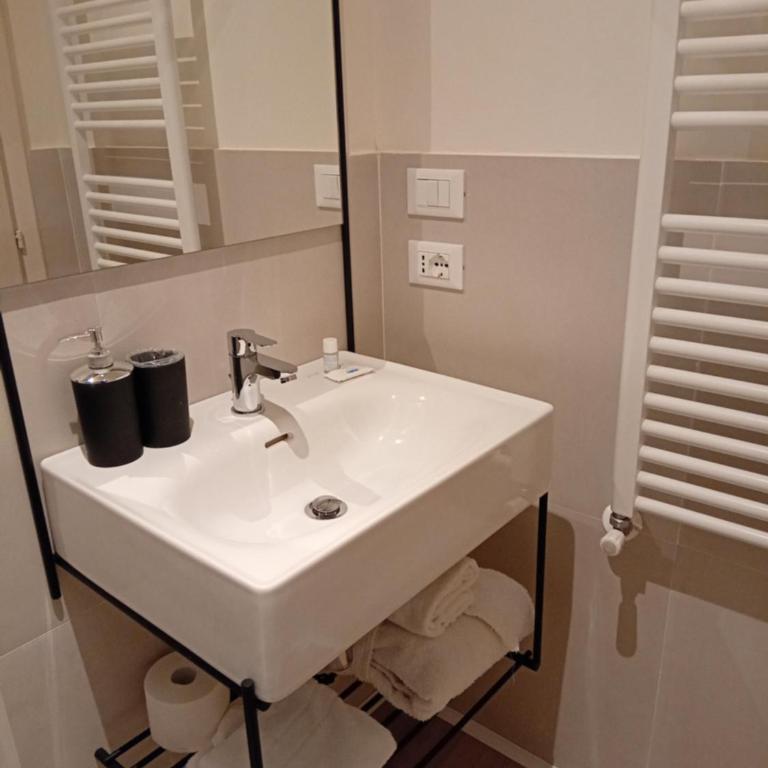 Hotel Giappone - Double or Twin Room - 10