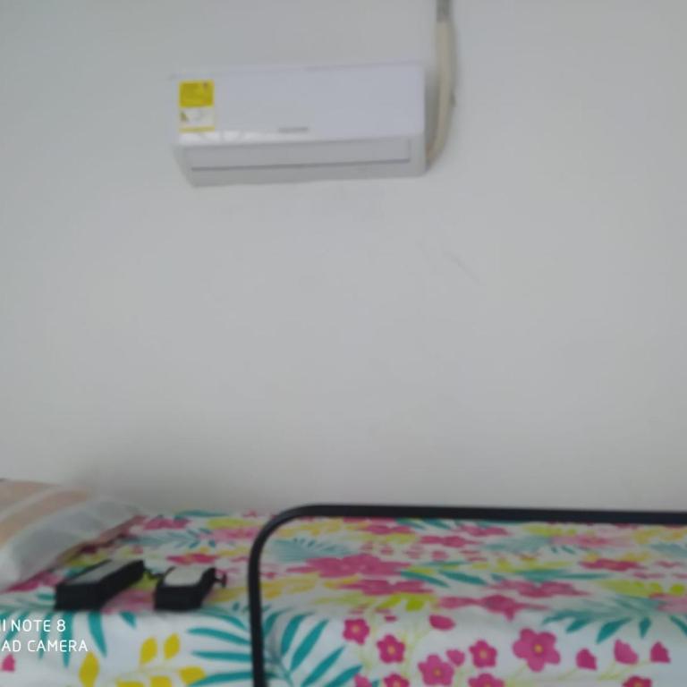 Vari - Habitación Doble con baño - 1 o 2 camas - 4