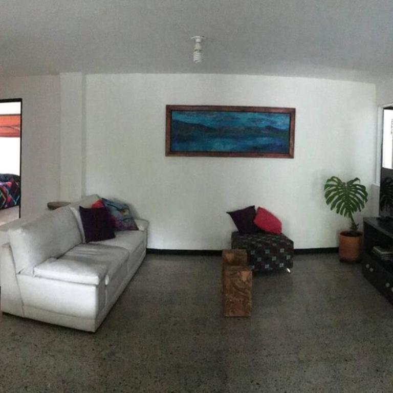 Cozy room in Laureles private bathroom #201-1 - Apartamento de 4 habitaciones - 17