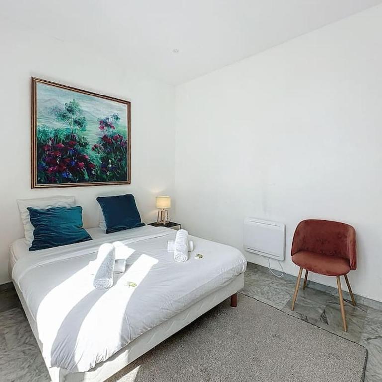 60m2 parking privé - 600m Palais & plages - Appartement 1 Chambre - 12