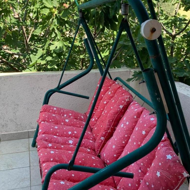 Apartmani Dević Šušanj - Trokrevetna Soba sa Balkonom - 5