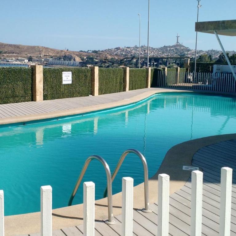 Duplex orilla mar - Three-Bedroom Apartment - 4
