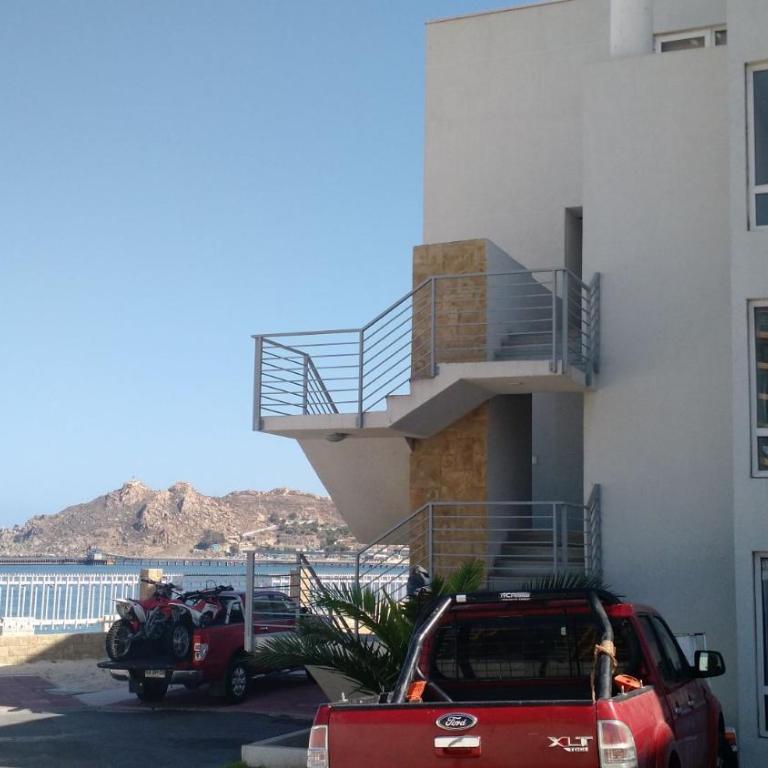 Duplex orilla mar - Three-Bedroom Apartment - 12