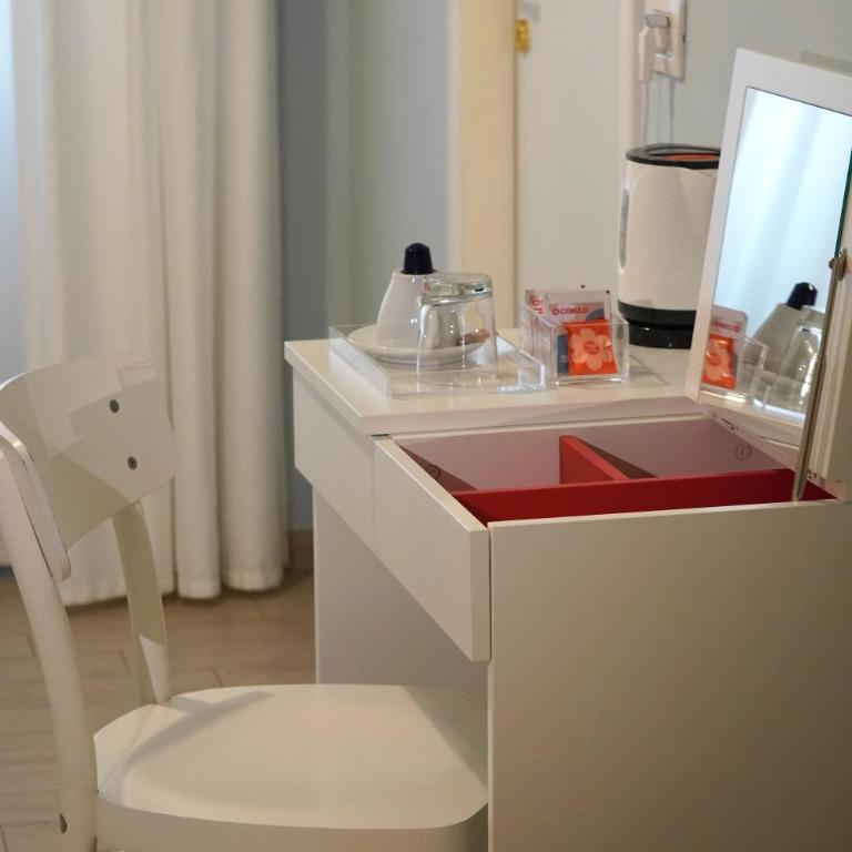 Magna Cura - Single Room - 10
