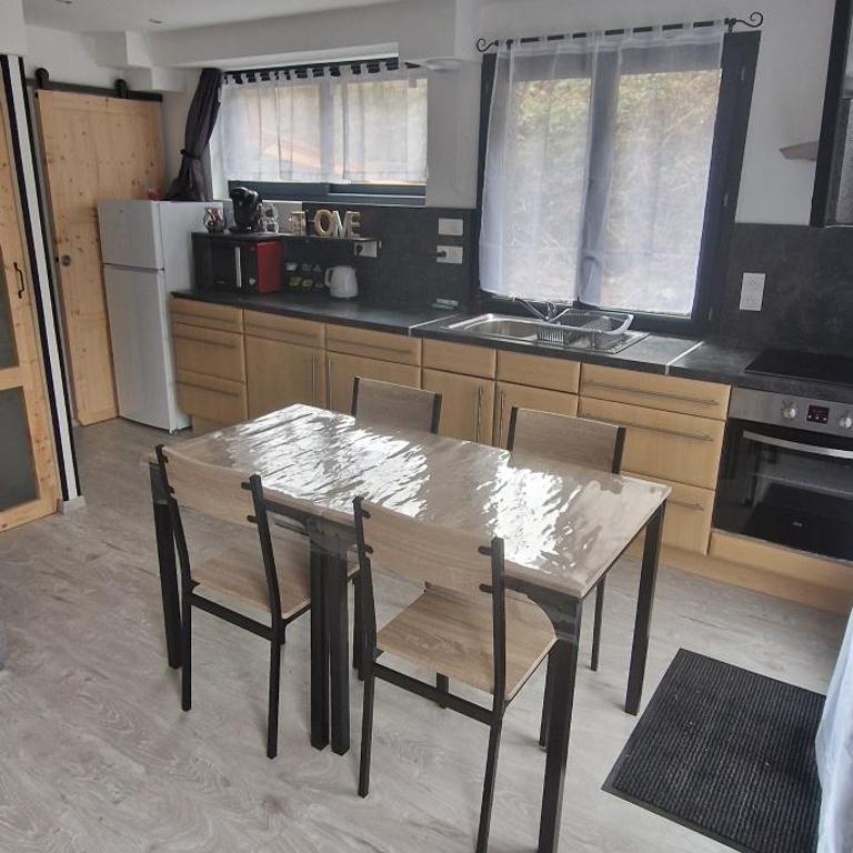 Studio 30m2 avec chambre - Appartement 1 Chambre - 13