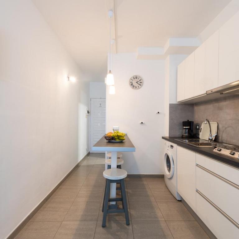 1st Line Pretty Studio Las Canteras - Apartamento Estudio - 6