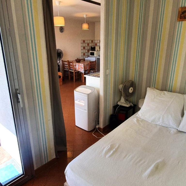 Appartement 2 pièces Sainte-Maxime avec Parking et Animaux admis - FR-1-780-69 - Apartamento - 13