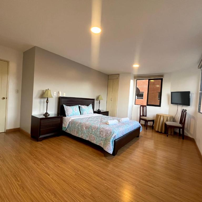 Enorme, 3 habitaciones, vista a toda la ciudad, zona exclusiva, Jacuzzi - Apartamento de 3 dormitorios - 4