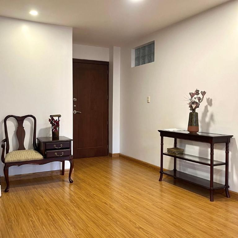 Enorme, 3 habitaciones, vista a toda la ciudad, zona exclusiva, Jacuzzi - Apartamento de 3 dormitorios - 56