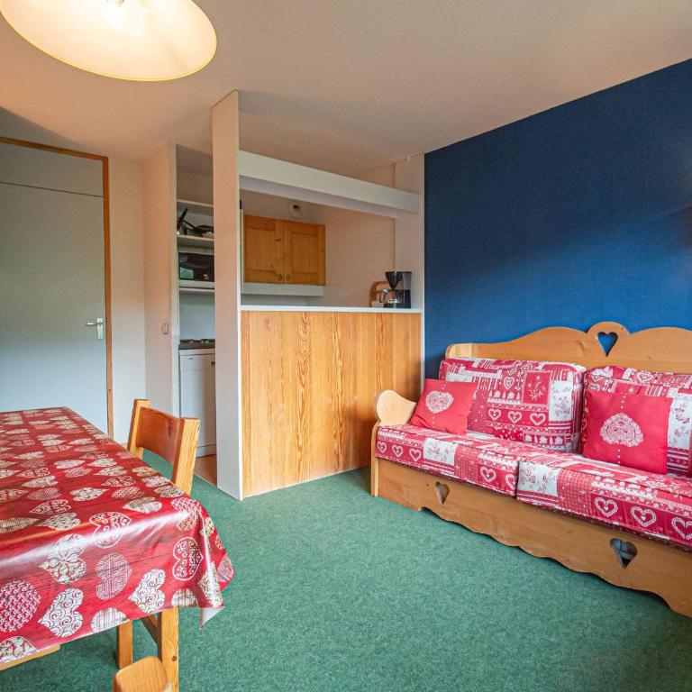 Appartement 2 pièces proche pistes avec balcon, animaux acceptés - FR-1-356-512 - Apartamento - 2