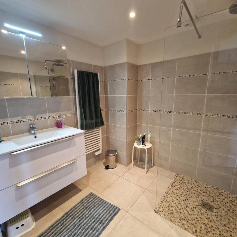 Charmant appart climatisé 2 chambres avec terrasse et cuisine équipée - FR-1-100-344 - Appartamento - 16