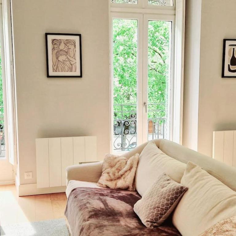 Charmant appartement T3 plein centre - Two-Bedroom Apartment - 1
