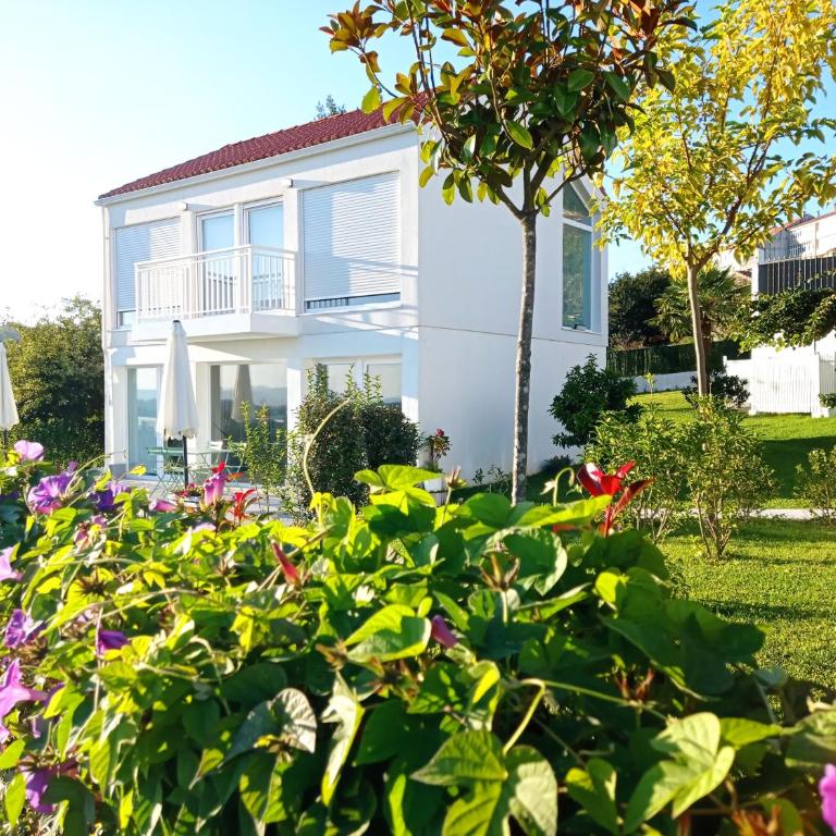 LAR JARDÍN - Casas independientes con parking privado - Casa de 2 dormitorios - 2