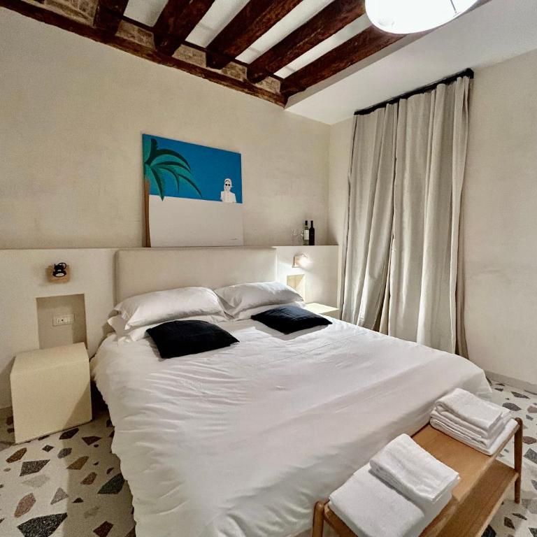 Farini Suites wi-fi - Camera Matrimoniale con Bagno Privato - 19