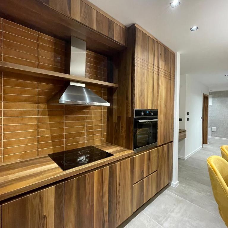 Poljice Aparthotel LUX apartman - Deluks Apartman sa 2 Spavaće Sobe i Balkonom - 4