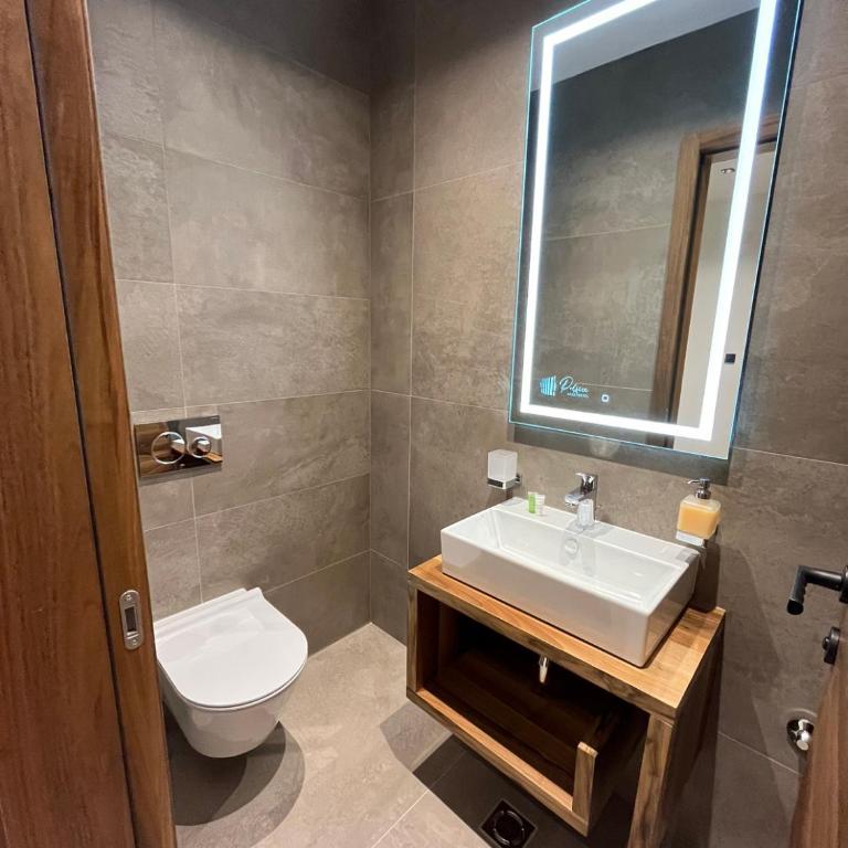 Poljice Aparthotel LUX apartman - Deluks Apartman sa 2 Spavaće Sobe i Balkonom - 13