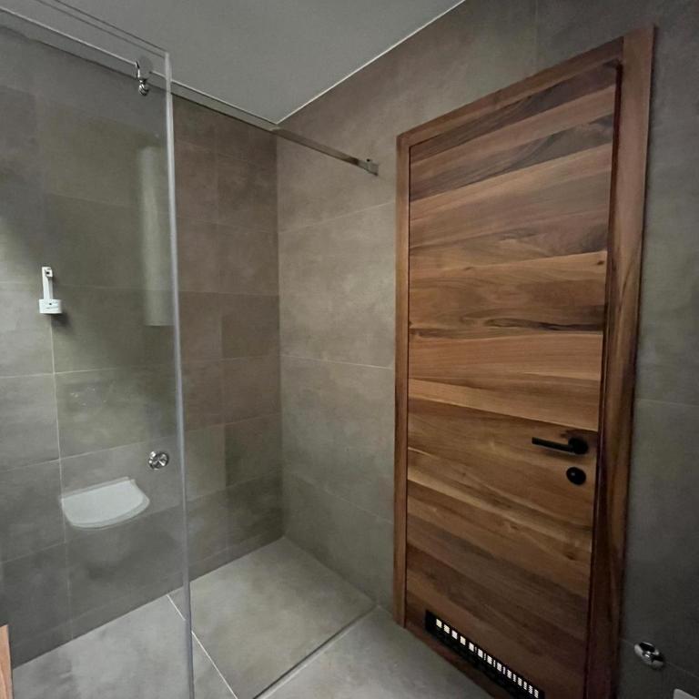 Poljice Aparthotel LUX apartman - Deluks Apartman sa 2 Spavaće Sobe i Balkonom - 19