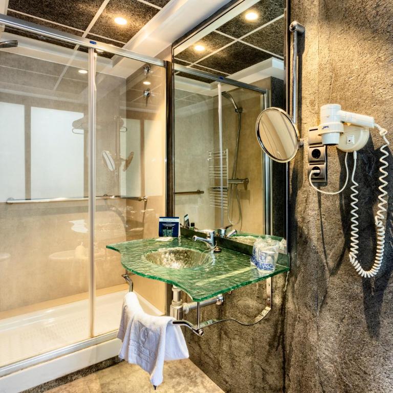 Hotel Gran Via - Habitación Individual - 3