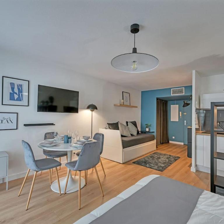 063 - Studio Didion, Centre Gare St Roch, Clim, Balcon,4pers - Studio Familial - 2